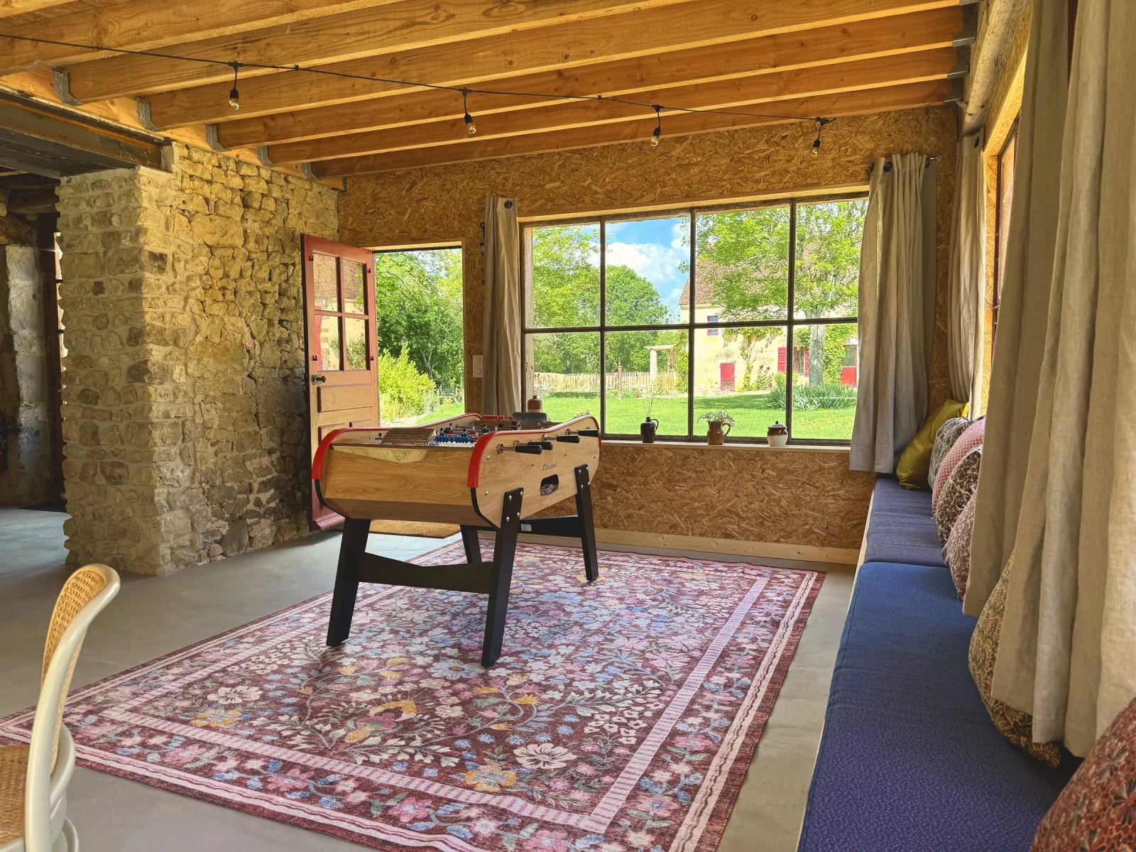 Jardin d'hiver - salle de jeux — Maison Oiserie