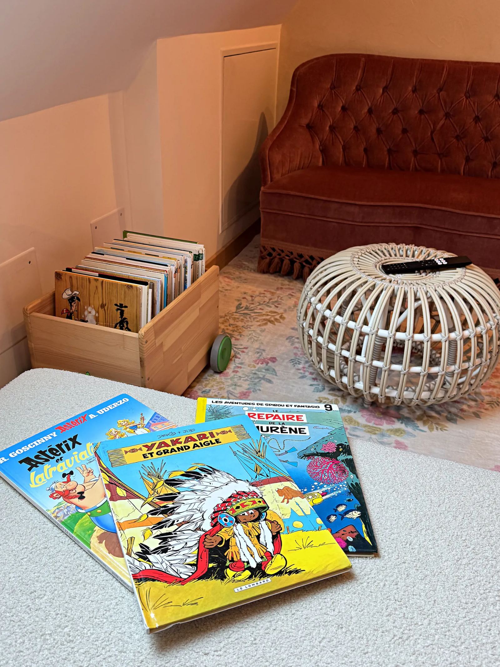 Salle TV & Lecture — Maison Oiserie